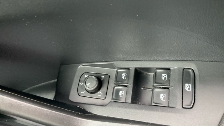 Volkswagen T-Cross 1.0 TSI 110 SE 5dr Petrol Estate